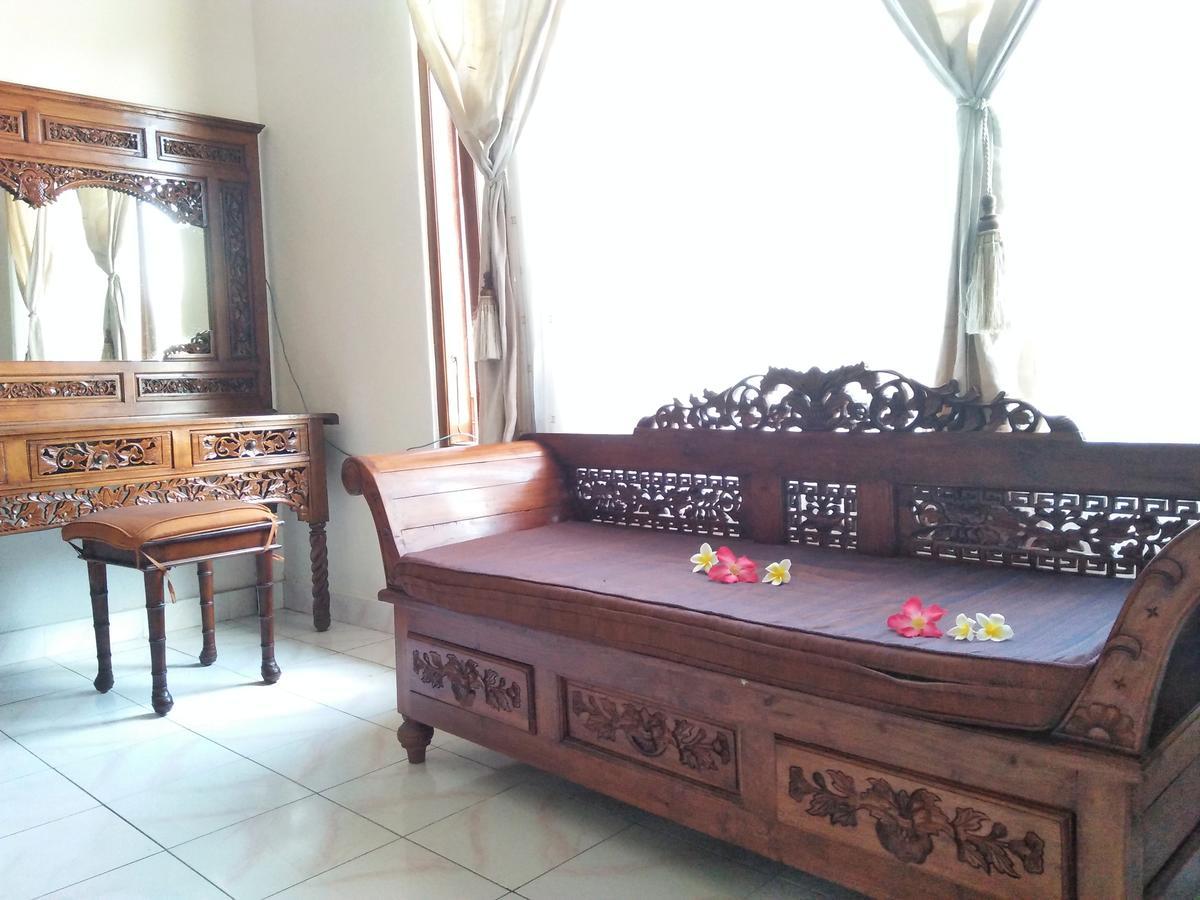 Nuriani Guest House Ubud  Exterior photo